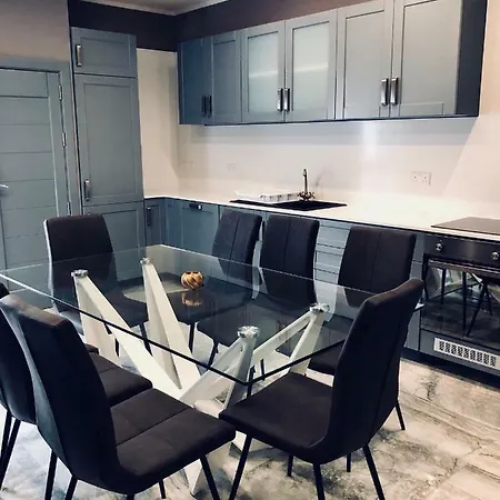 Tatil Evi Townhouse In Centre *