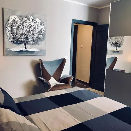 Townhouse In Centre Hébergement de vacances *
